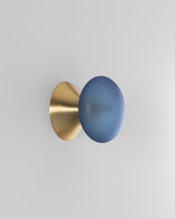 SkLO Peak Sconce Ceiling 